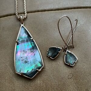 Kendra Scott necklace and earrings